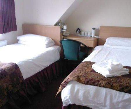 Heath Lodge Hotel Nr Nec Bickenhill Chambre photo