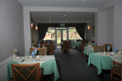 Heath Lodge Hotel Nr Nec Bickenhill Extérieur photo