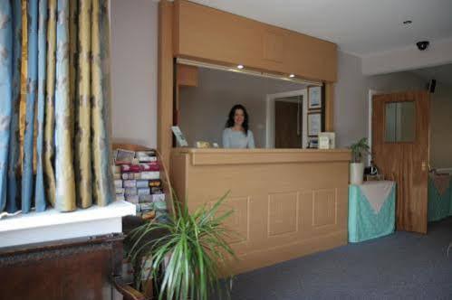 Heath Lodge Hotel Nr Nec Bickenhill Extérieur photo
